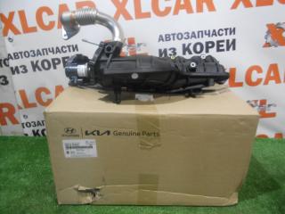 Фото запчасти коллектор впускной d4hb Hyundai Santa Fe новая запчасть Запчасть коллектор впускной d4hb Hyundai Santa Fe