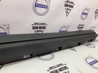 Накладка порога правая Kuga