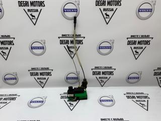 Замок двери передний правый Volvo XC90 2004