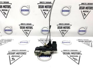 Замок двери задний правый Volvo V70 2005