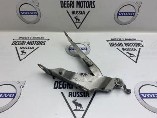 Петля капота передняя левая Volvo XC90 2006