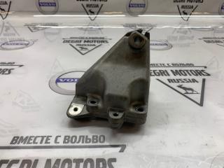 Запчасть кронштейн двигателя левый Mercedes E-Classe 2006