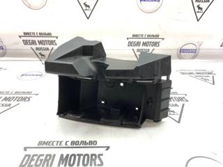 Запчасть кронштейн бампера задний левый Volvo XC90 2006