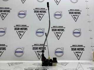 Замок двери передний правый Volvo S60 2009