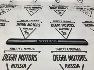 Накладка порога передняя Volvo XC70 2010