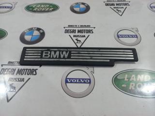 Запчасть крышка двс декоративная BMW
