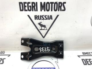 Запчасть кронштейн замка капота Volkswagen Golf 6 2009