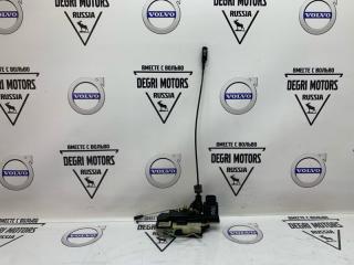 Замок двери задний правый Volvo S80 1999