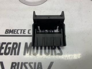 Кронштейн радиатора Land Rover Range Rover 2006