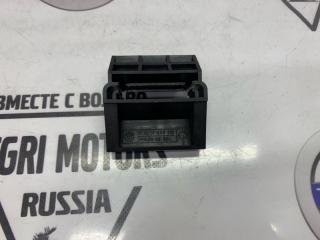 Кронштейн радиатора Land Rover Range Rover 2006