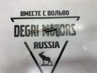 Запчасть датчик уровня охлаждающей жидкости BMW 530i 2004