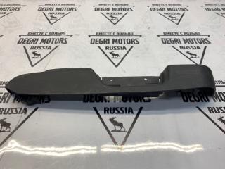 Накладка сиденья правая Volvo V70 2004 контрактная Накладка сиденья правая Volvo V70 2004