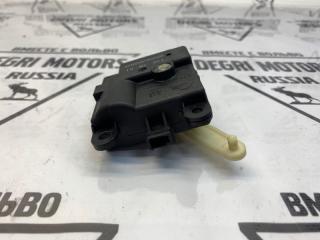 Запчасть моторчик заслонки печки Nissan X-Trail 2010