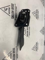 Запчасть рычаг подвески задний правый Volkswagen Touran 2013