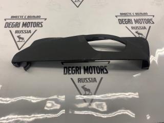 Накладка сиденья передняя правая Volvo XC60 2011 контрактная Накладка сиденья передняя правая Volvo XC60 2011