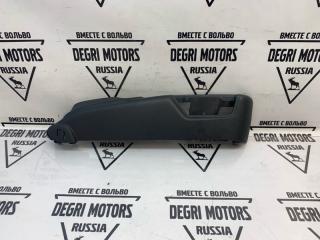 Накладка сиденья передняя правая Volvo V70 2007