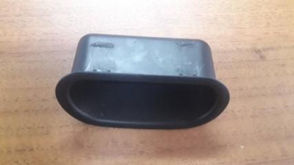 Запчасть ручка крышки багажника Toyota Wish 2004