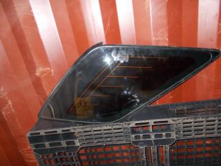 Стекло собачника заднее правое Kia Sorento 2006