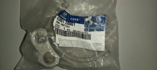 Запчасть вилка переключения передач