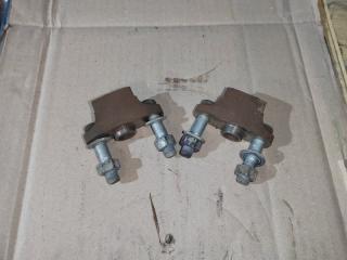 Фото запчасти кронштейн задний Nissan X-trail контрактная запчасть Запчасть кронштейн задний Nissan X-trail