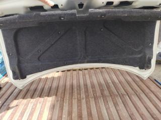 Крышка багажника MarkII 2001 GX100 1G-FE