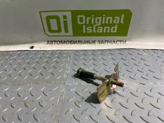 Запчасть болт крепления докатки Mitsubishi Lancer 9 2005
