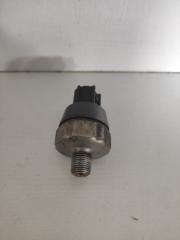 Запчасть датчик давления масла Nissan AD