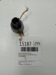 Запчасть датчик давления масла Nissan Qashqai 2011