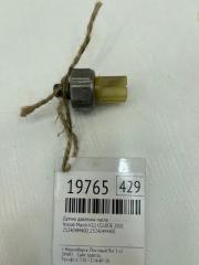 Запчасть датчик давления масла Nissan March 2001