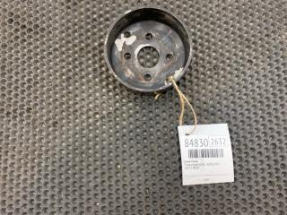 Запчасть шкив помпы Toyota Noah 2002