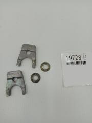 Запчасть крепление форсунки Mitsubishi Dion 2000