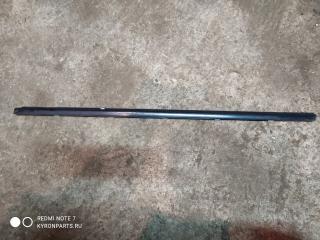 Молдинг (уплотнитель) стекла передний левый Ssangyong Kyron