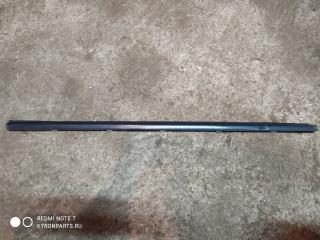 Молдинг (уплотнитель) стекла передний правый Ssangyong Kyron