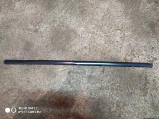 Молдинг (уплотнитель) стекла передний правый Ssangyong Kyron