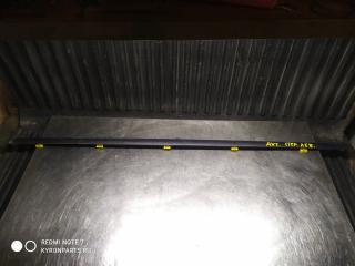 Молдинг (уплотнитель) стекла передний левый SsangYong Actyon 2011