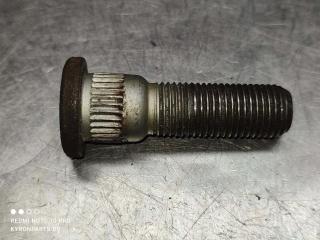 Болт передний SsangYong Rexton новая Болт передний SsangYong Rexton