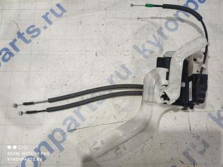 Замок двери задний левый Hyundai IX35 2011
