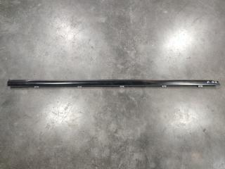 Молдинг (уплотнитель) стекла передний правый SsangYong Actyon