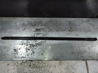 Молдинг (уплотнитель) стекла передний левый SsangYong Actyon