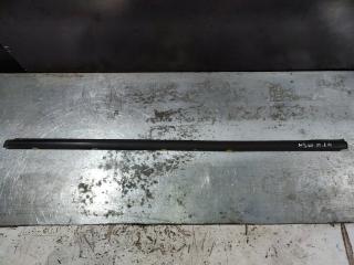 Молдинг (уплотнитель) стекла передний левый SsangYong Actyon