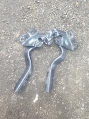 Петля капота передняя Lexus HS250h 2011