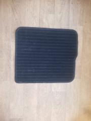 Коврик задний правый Nissan NOTE 2017 контрактная Коврик задний правый Nissan NOTE 2017