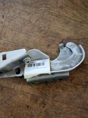 Запчасть петля капота передняя правая Mitsubishi Outlander 2015 GF8W GF2W GF3W GF4W GF7W GG2W 4J12 MN175242 контрактная Петля капота передняя правая Mitsubishi Outlander 2015 GF8W GF2W GF3W GF4W GF7W GG2W 4J12 MN175242 контрактная