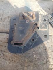 Крепление жесткости бампера заднее правое Nissan X-Trail 2008 контрактная Крепление жесткости бампера заднее правое Nissan X-Trail 2008