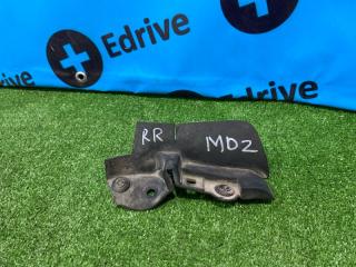 Запчасть брызговик задний правый Mazda Demio 2015