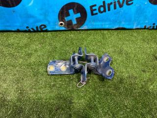 Фото запчасти петля двери задняя левая Toyota Aqua 2013 контрактная запчасть Запчасть петля двери задняя левая Toyota Aqua 2013