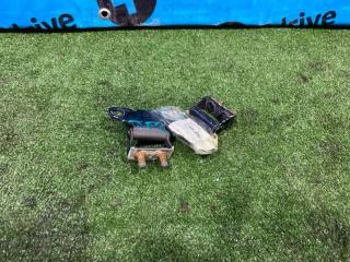 Фото запчасти петля 5-двери задняя Toyota FIELDER 2014 контрактная запчасть Запчасть петля 5-двери задняя Toyota FIELDER 2014