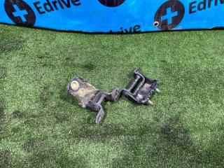 Петля двери задняя правая Nissan X-Trail 2008