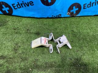 Петля двери задняя левая Toyota PRIUS ALPHA контрактная Петля двери задняя левая Toyota PRIUS ALPHA