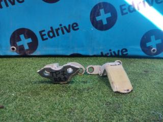 Петля двери задняя правая Toyota Prius 2011 контрактная Петля двери задняя правая Toyota Prius 2011